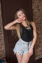 Beautiful Ukrainian girl anna from kyiv with Blonde hair age 32 photo-12