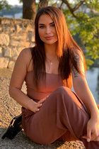 Saliendo con mujer ucraniana khrystyna de lviv con pelo Marrón oscuro y edad 32 photo-15