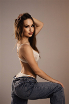 Ukrainian girl inna from kropivnitskiy with Light Brown hair age 19 photo-10