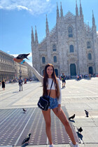 Pretty girl arina from paris with Light Brown hair age 29 photo-2