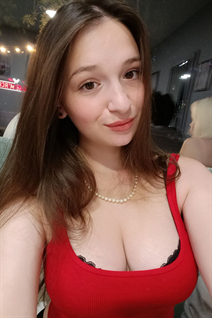 Belles femmes ukrainiennes victoriia de odesa aux cheveux Brunette, age 22