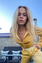 Pretty ukrainian lady viktoriya from boston with Blonde hair age 30 photo-2