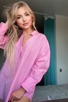 Rencontre une fille ukrainienne yana de kiev avec Blond cheveux, âge 42 photo-5