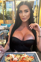 Pretty Ukrainian girl maryna from kiev with Black hair age 35 photo-15