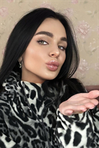 Date ukrainian valentina from lviv with Black hair age 26 photo-6