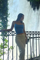 Dating a german girl varvara from berlin with Light Brown hair 20 years old photo-49