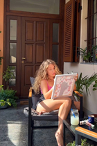 Perfect woman inna from milano with Blonde hair age 31 photo-4