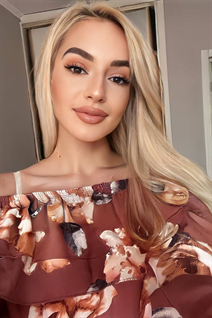 Superbe mariée ukrainienne anastasia de lviv avec Blond cheveux, âge 34