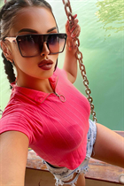 Fille de alania elmira aux cheveux Noirs, age 39 photo-13