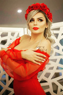 Bride Ukraine elena from lviv with Blonde hair age 33