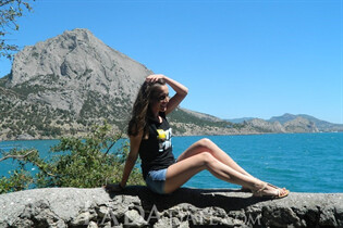 Gorgeous russian olga from feodosiya with Dark Brown hair age 38 photo-15