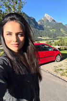 Beautiful women from ukraine darina from kharkov with Black hair age 36 photo-1