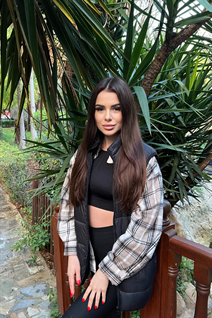 Jolie fille ukrainienne vlada de kiev avec Chatain clairs cheveux, âge 27