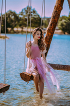 Hermosa mujer de Ucrania anastasia de kharkov con pelo Marrón oscuro y edad 29 photo-5