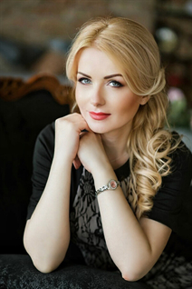 Ukrainian women for marriage natalia from nikolaev with Blonde hair age 46