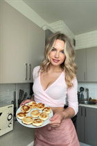 Girl in Ukraine yulia from bila tserkva with Blonde hair age 35 photo-12