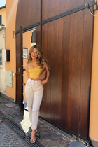 Perfect woman inna from milano with Blonde hair age 31 photo-19