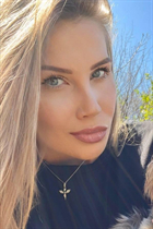 Bride from tallinn svetlana with Blonde hair age 34 photo-17