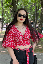 Rencontre une fille ukrainienne vita de kharkov avec Noirs cheveux, âge 24 photo-3