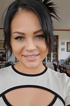 Bride from krakow yulia with Dark Brown hair age 37