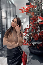Chat with russian girl anna from moscow with Black hair age 37 photo-31