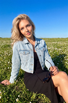 Gorgeous Ukrainian bride daria from kyiv with Blonde hair age 30 photo-13
