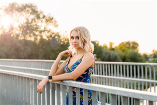 Ukrainian lady svetlana from kiev with Blonde hair age 33 photo-29