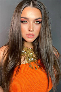 Ukrainian woman for marriage viktoriya from odessa with Dark Brown hair age 29