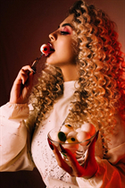 Novia ucraniana paulina de lviv con pelo Rubio y edad 24 photo-46
