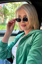 Single ukrainian lady vita from odessa with Blonde hair age 53 photo-9