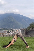 geneva mariée hanna avec Brunette cheveux, âge 41 photo-9