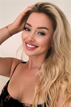 Girl from banska bystrytsia iryna with Blonde hair age 37 photo-2