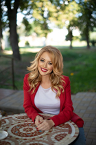 Mariée ukrainienne julia de kiev avec Chatain clairs cheveux, âge 36 photo-7