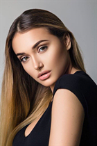 Novia de alikante karina con pelo Rubio y edad 34 photo-3