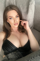 Ukrainian woman online valeria from kiev with Blonde hair age 23 photo-9