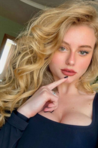 Hermosa mujer ucraniana katherine de kiev con pelo Rubio y edad 25 photo-9