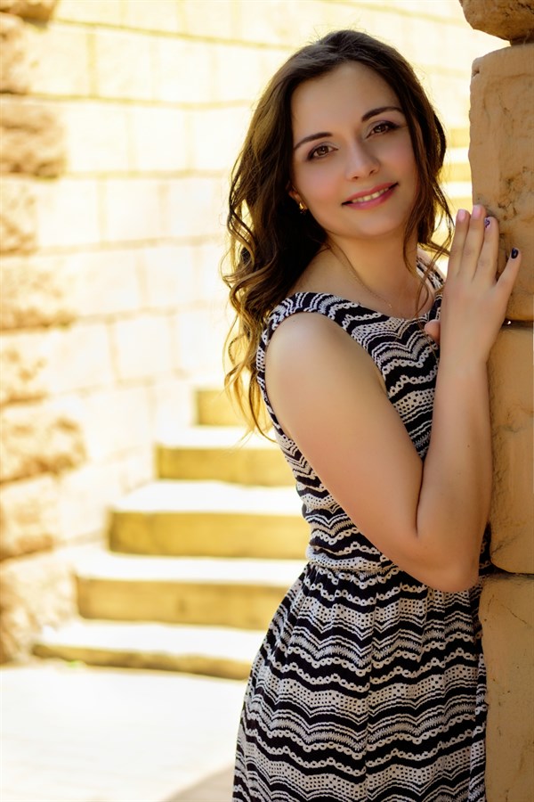 Beautiful Anna 37 Yo From Nikolaev With Dark Brown Hair Id 695014 Ladadate 