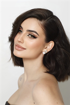 Impresionante mujer ucraniana anastasia de kiev con pelo Negro y edad 22 photo-11