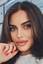 Mariée allemande anna de poltava avec Brunette cheveux 34 ans photo-2