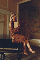 Fille de rome anastasia aux cheveux Blond, age 34 photo-28