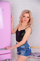 Wife from Ukraine marina from odessa with Blonde hair age 38 photo-2