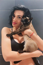 Ukrainian single woman valeria from mariupol with Black hair age 31 photo-48