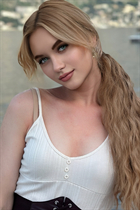 Bride from wrocław veronika with Blonde hair age 24 photo-28
