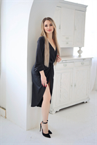 Date ukrainian olena from kiev with Blonde hair age 38 photo-4
