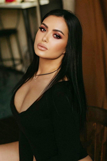 Ukrainian girl christina from zaporizhzhia with Black hair age 39