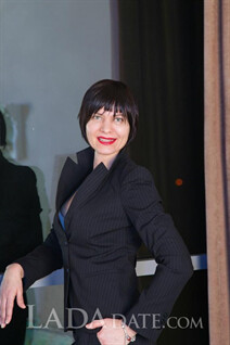 Hot russian mail order bride inga from saint-petersburg with Black hair age 52