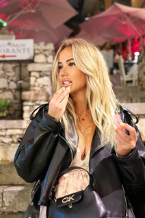 Femme ukrainienne célibataire alla de kiev avec Blond cheveux, âge 41