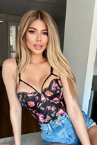 Hermosa mujer ucraniana olga de kiev con pelo Rubio y edad 37 photo-8