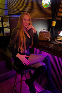 Single Ukrainian bride yana from odessa with Light Brown hair age 42