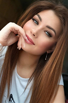 Beautiful czech woman irina from prague with Light Brown hair 31 years old photo-4